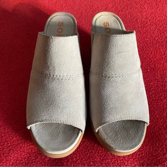 SOREL Sz 7.5 Joanie II Slip On Suede Nubuck Slide Wedges in Dove Colourway Shoes - Picture 2 of 10